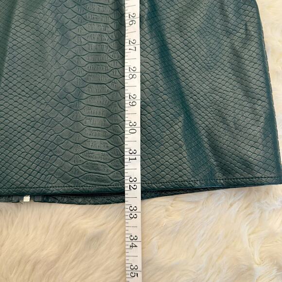 NBD X the NAVEN Twins Faux Croc Embossed Bodycon Dress Small NWOT - Picture 11 of 14